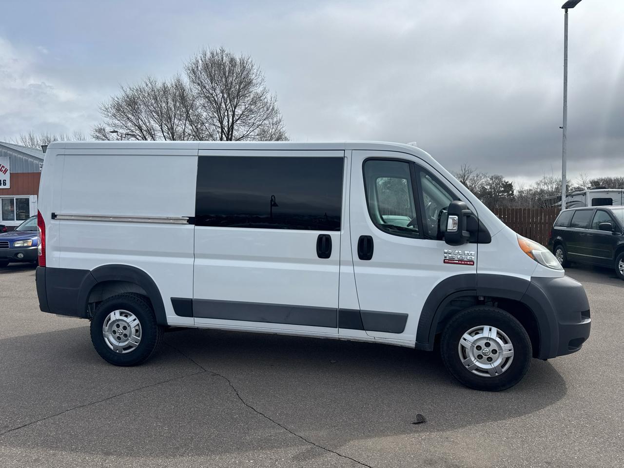 RAM ProMaster Cargo Van 1500 Low Roof 136" WB 2016