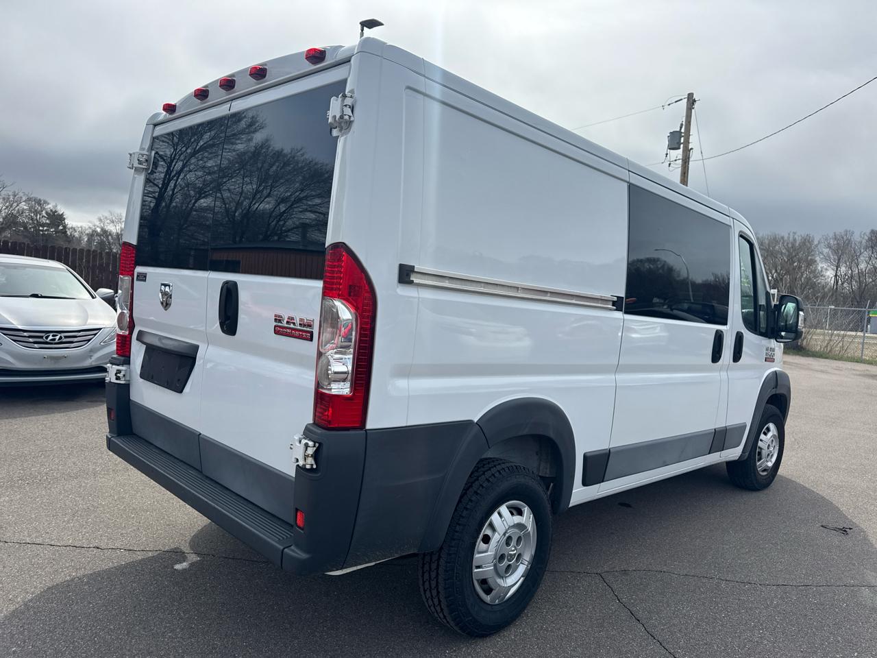 RAM ProMaster Cargo Van 1500 Low Roof 136" WB 2016