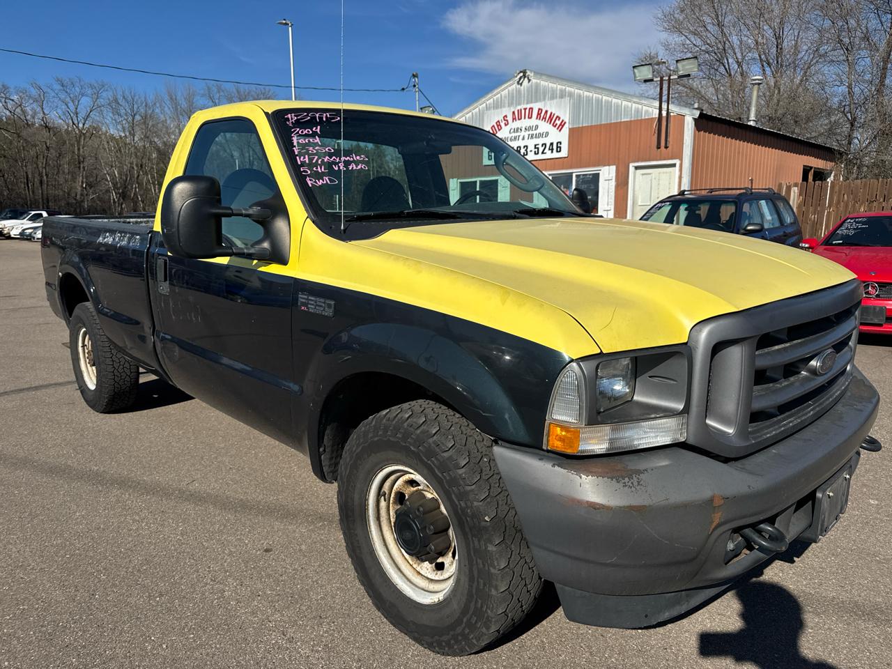 Ford Super Duty F-350 SRW Reg Cab 137" XLT 2004