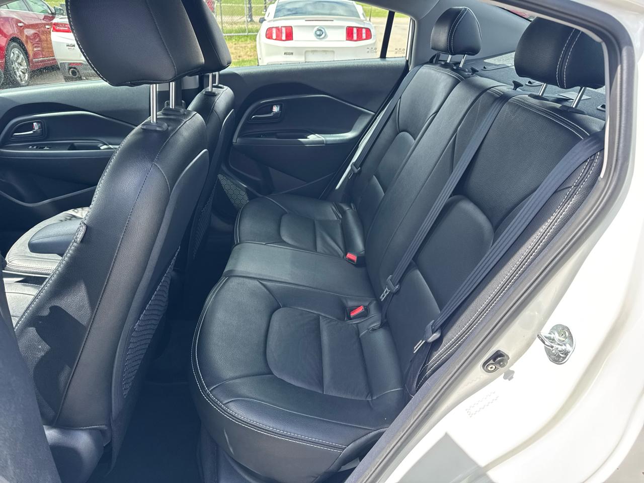 Kia Rio 4dr Sdn Auto EX 2012