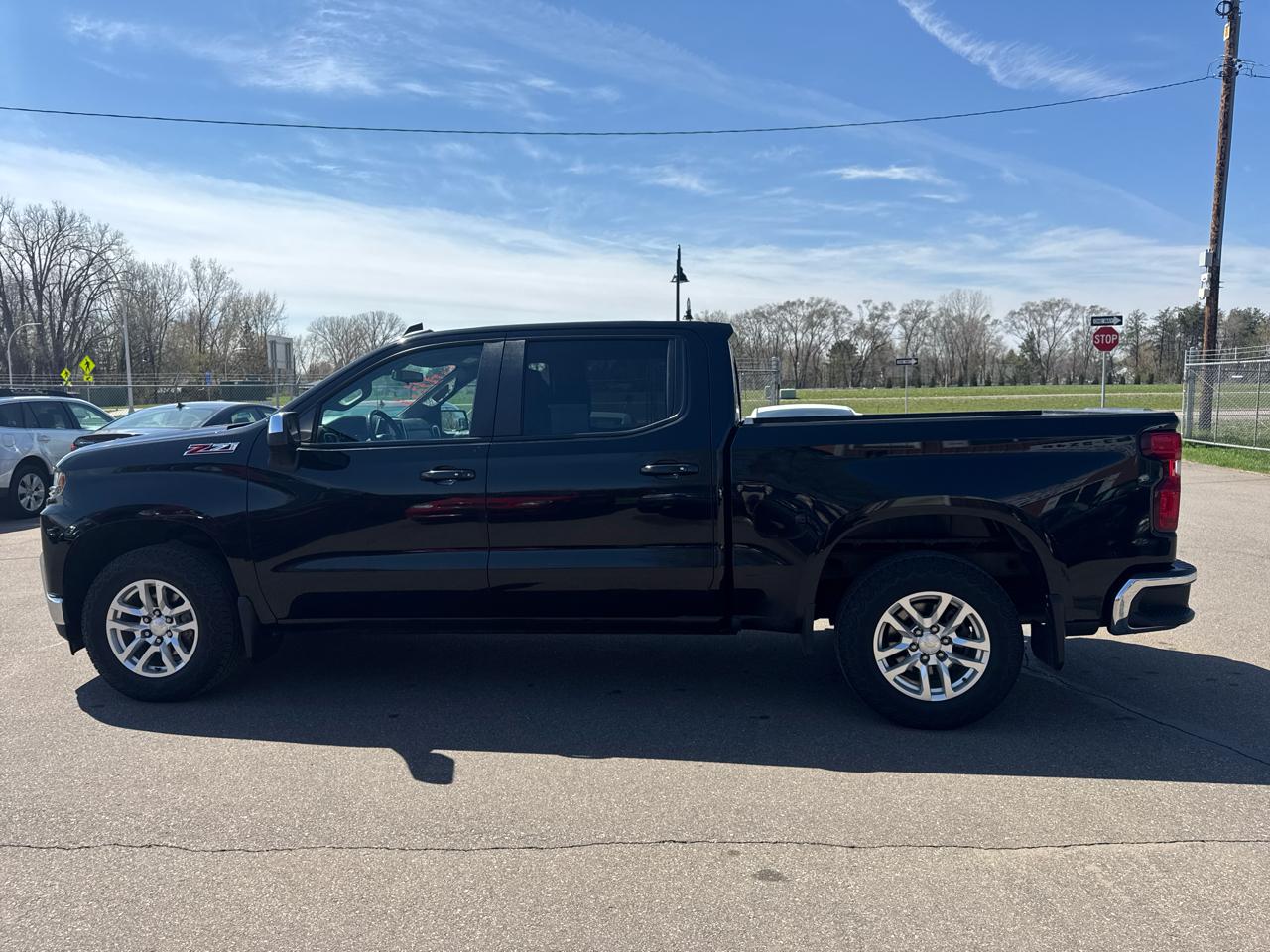 Chevrolet Silverado 1500 4WD Crew Cab 147" LT 2019