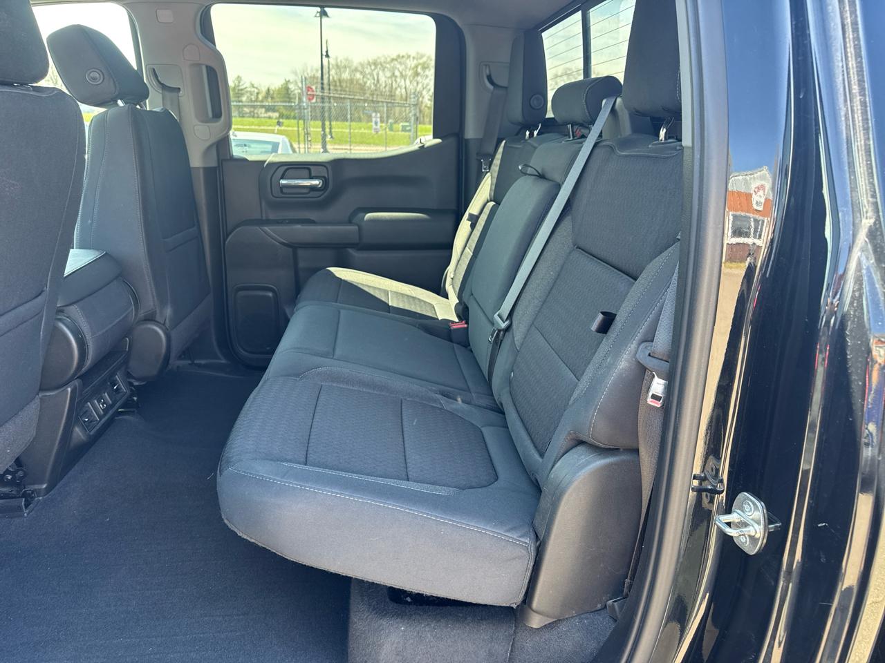 Chevrolet Silverado 1500 4WD Crew Cab 147" LT 2019