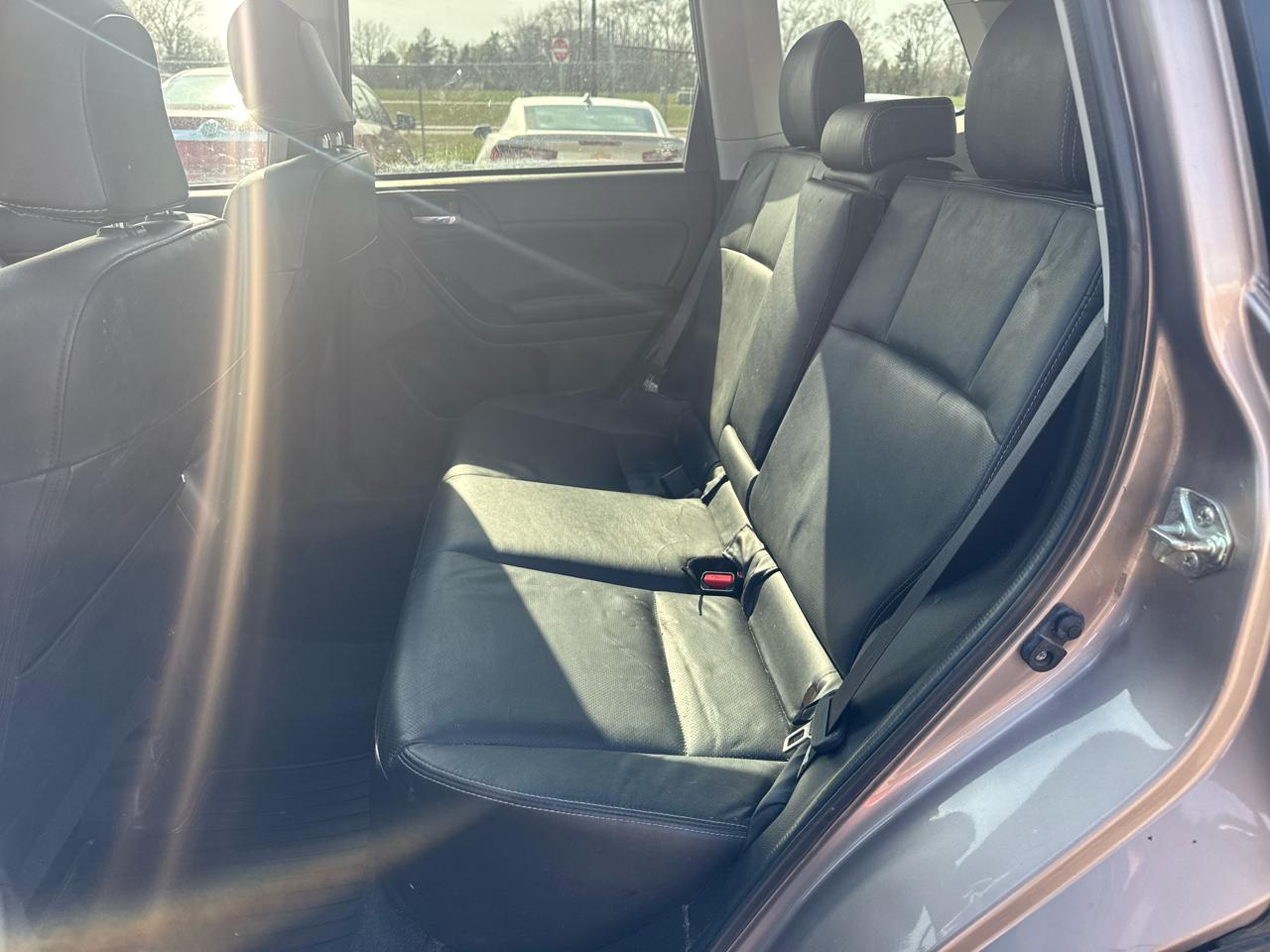 Subaru Forester 4dr Auto 2.5i Touring PZEV 2014