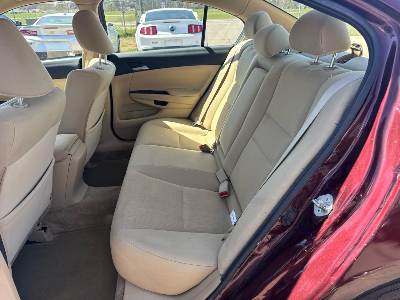 Honda Accord Sdn 4dr I4 Auto LX 2011