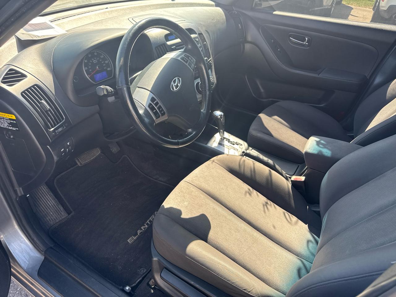 Hyundai Elantra 4dr Sdn Auto SE 2010