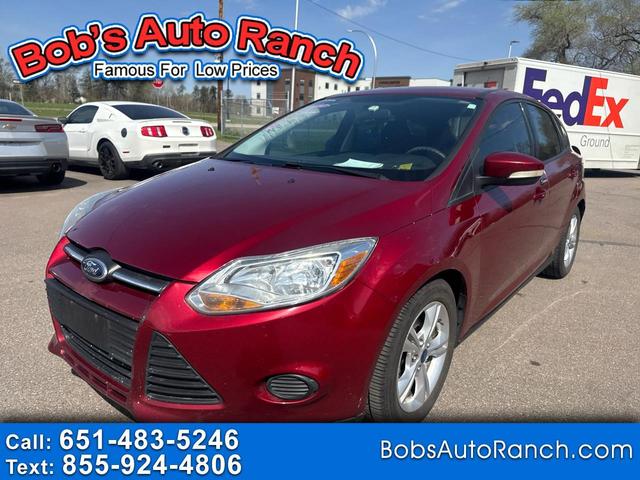 Red (Burgundy) 2013 Ford Focus SE Hatchback Hatchback Front-Wheel Drive Automatic