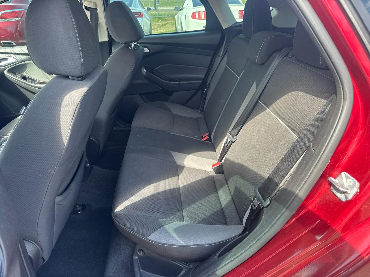 Ford Focus 5dr HB SE 2013