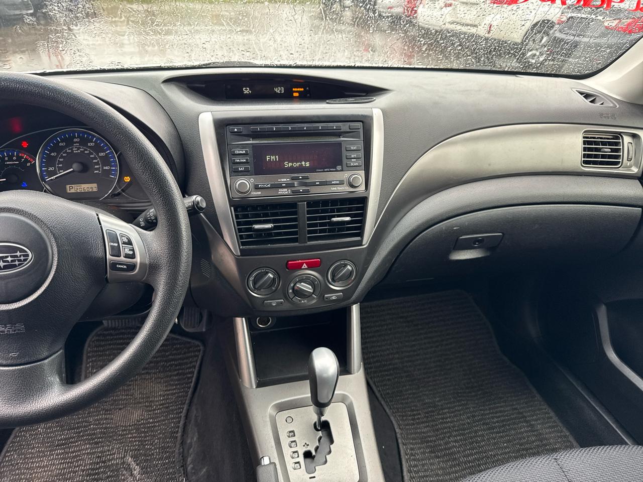 Subaru Forester 4dr Auto 2.5X w/Alloy Wheel Value Pkg 2011