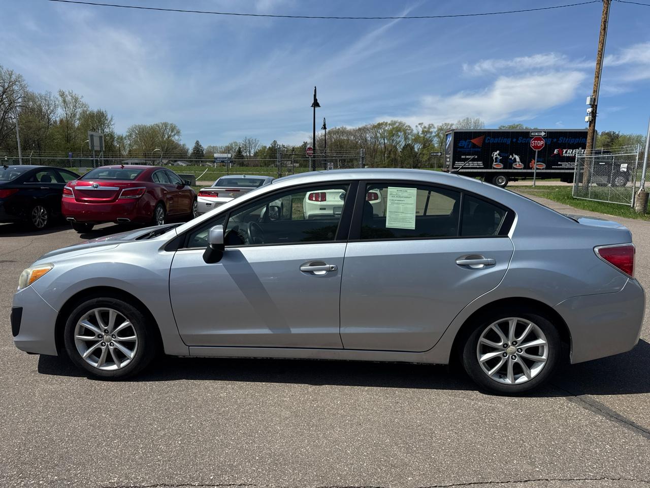 Subaru Impreza Sedan 4dr Auto 2.0i Premium 2014