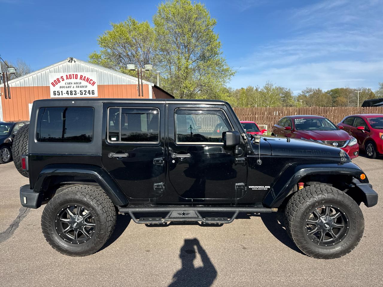 Jeep Wrangler Unlimited 4WD 4dr Sahara 2014
