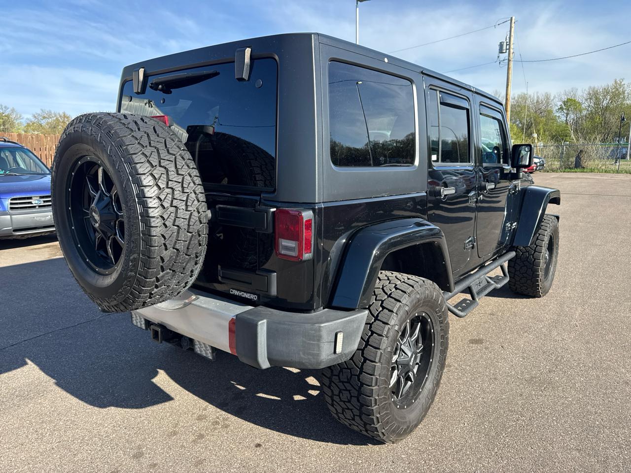 Jeep Wrangler Unlimited 4WD 4dr Sahara 2014