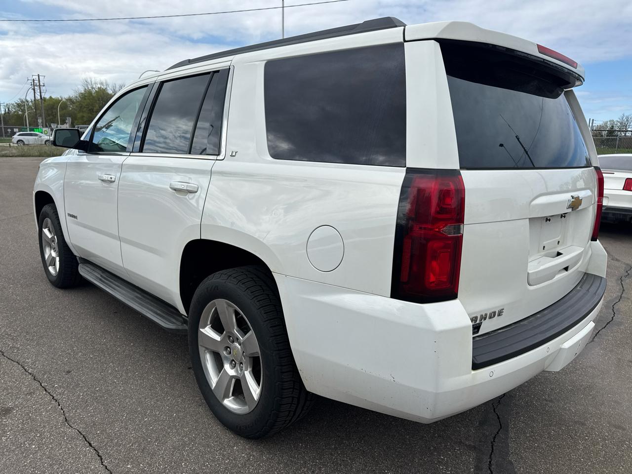 Chevrolet Tahoe 4WD 4dr LT 2015