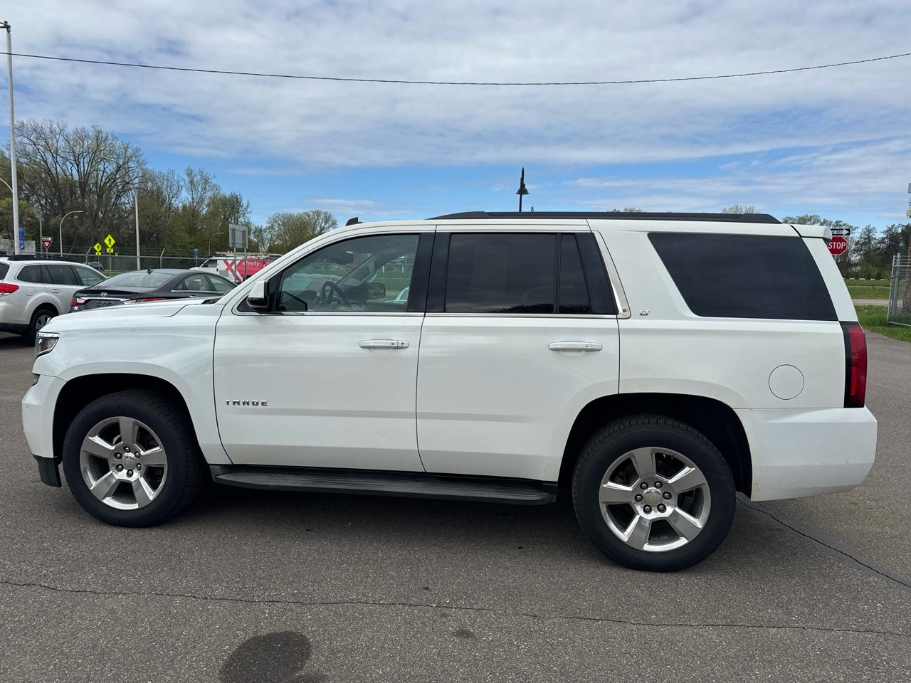 Chevrolet Tahoe 4WD 4dr LT 2015
