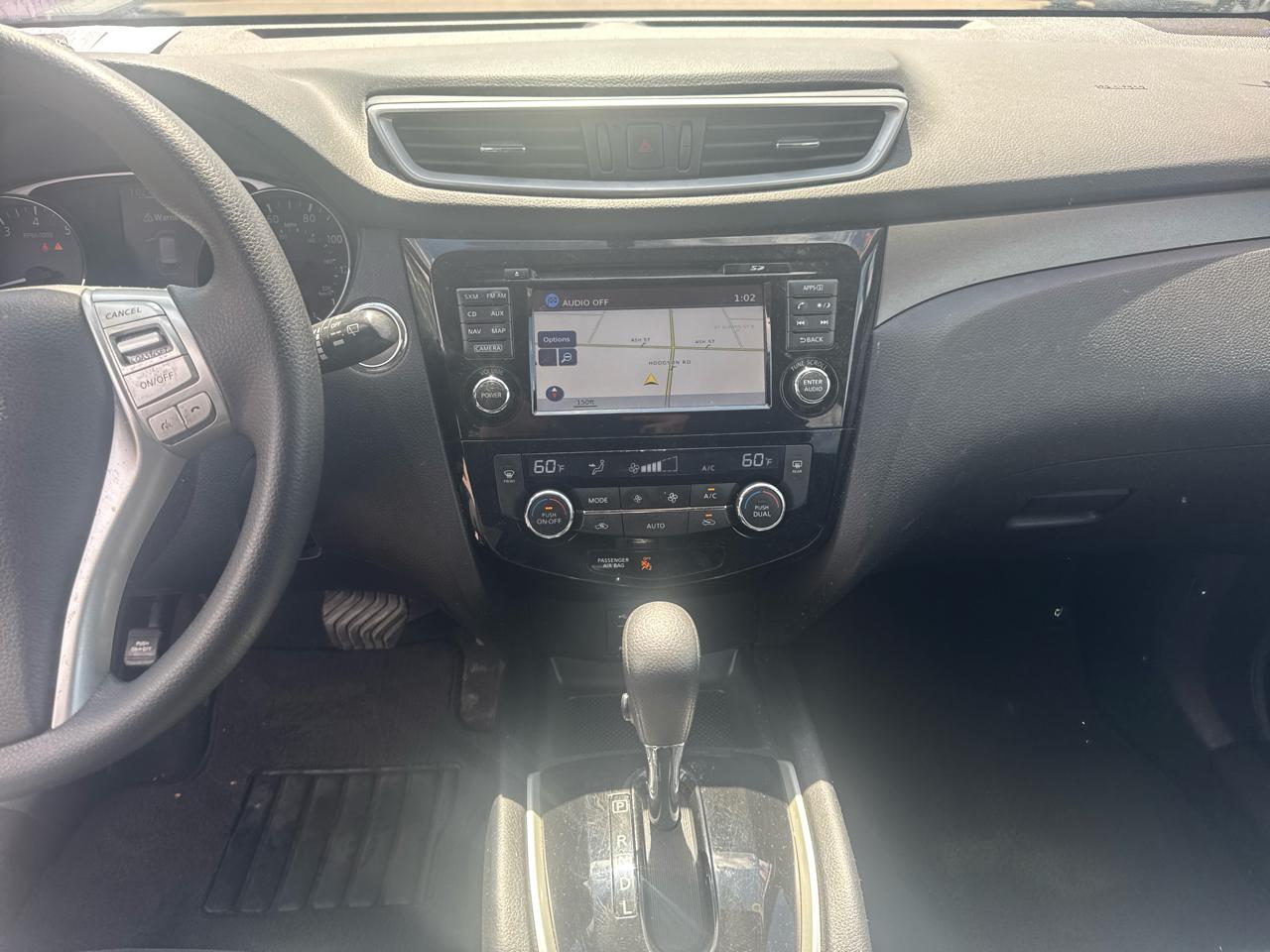 Nissan Rogue AWD 4dr SV 2016