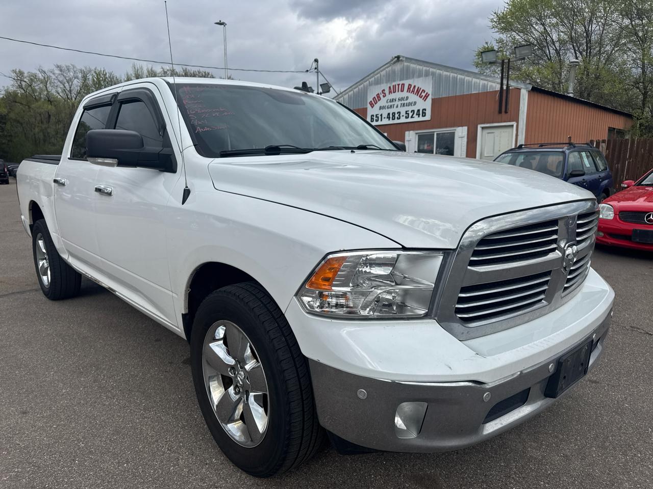 RAM 1500 Big Horn 4x4 Crew Cab 5'7" Box 2017