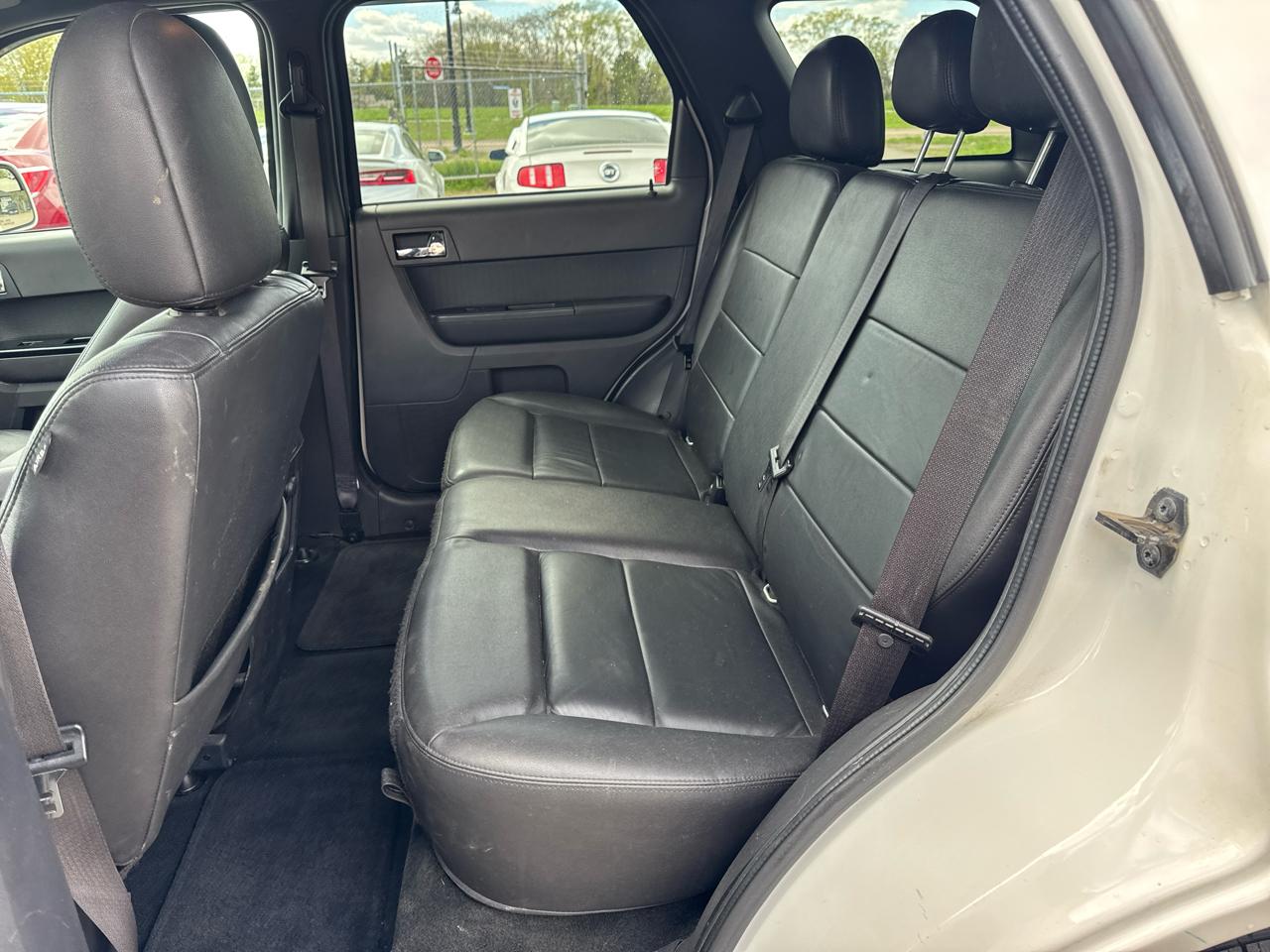Ford Escape 4WD 4dr Limited 2011