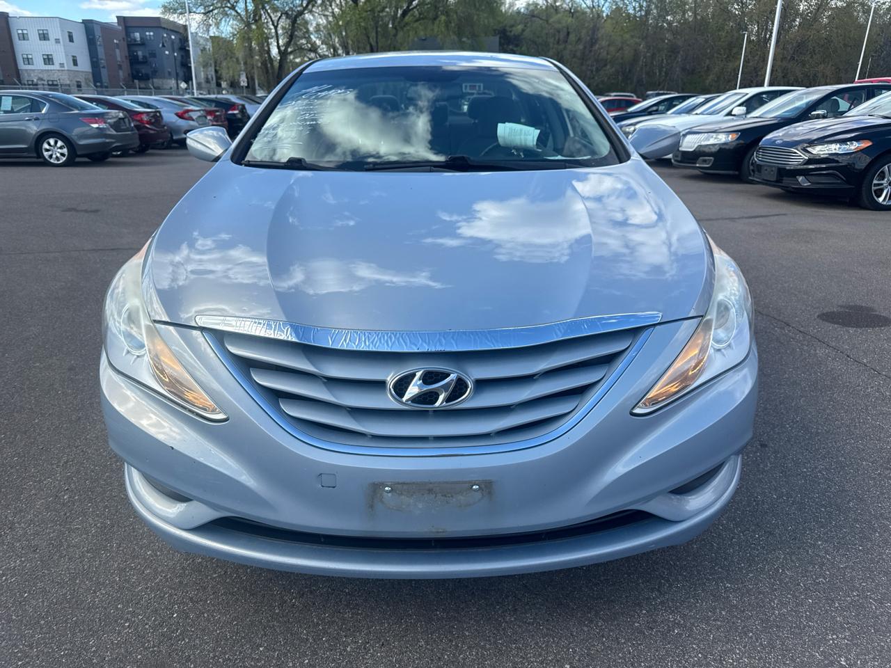 Hyundai Sonata 4dr Sdn 2.4L Auto GLS PZEV 2012