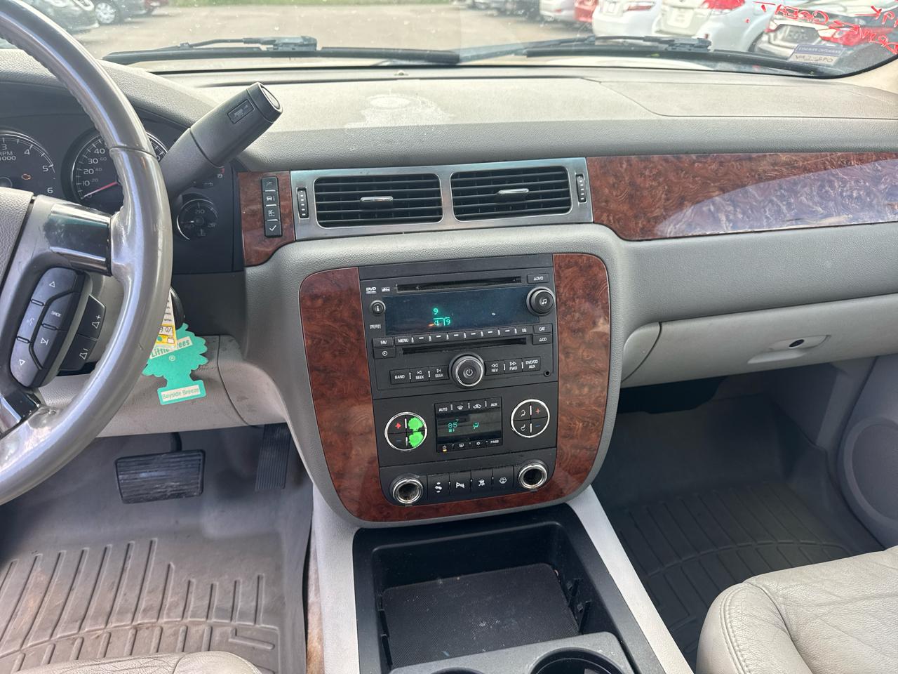 Chevrolet Tahoe 4WD 4dr 1500 LT 2007