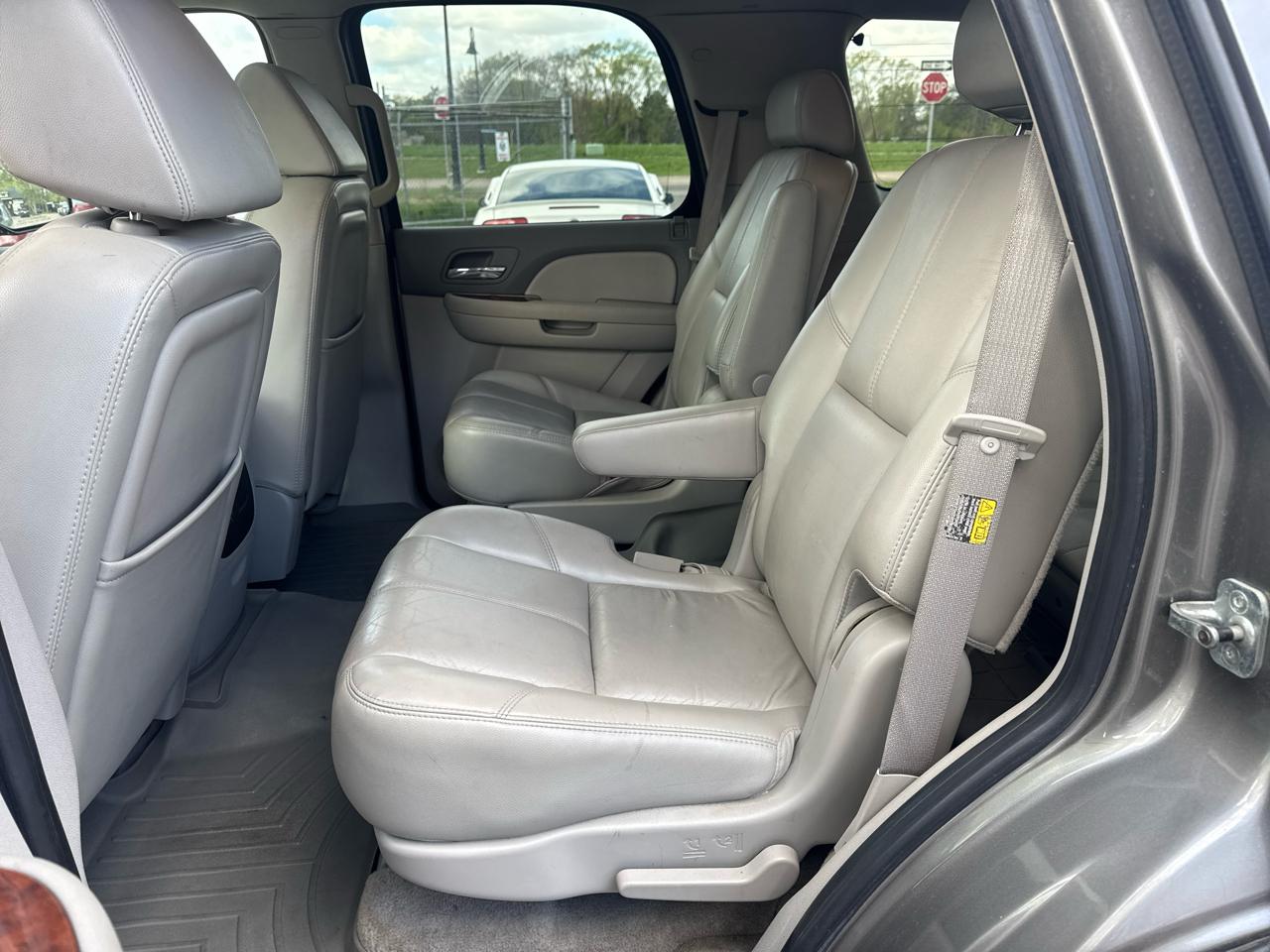 Chevrolet Tahoe 4WD 4dr 1500 LT 2007