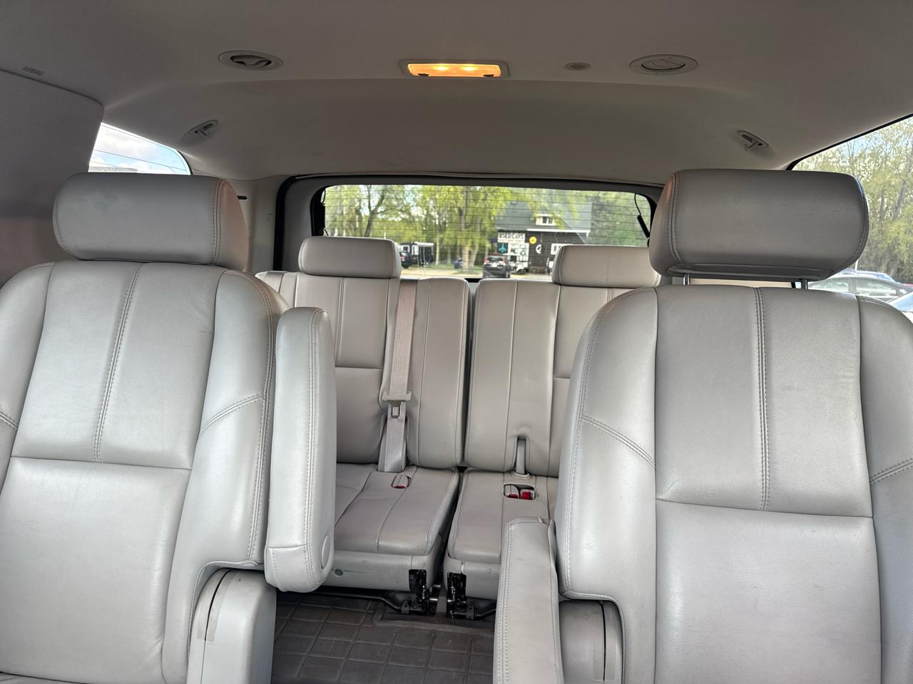 Chevrolet Tahoe 4WD 4dr 1500 LT 2007