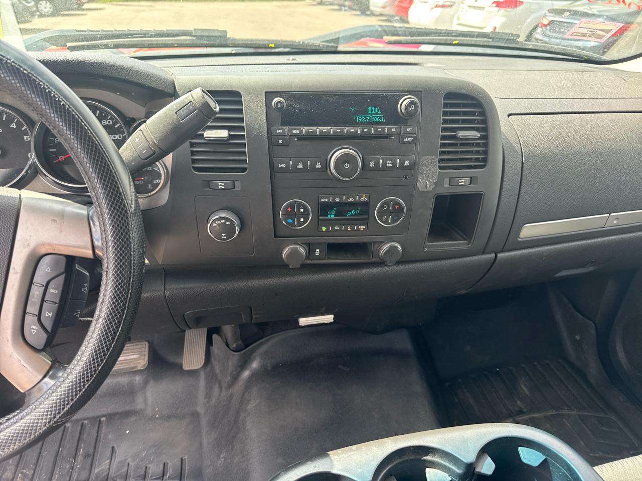 Chevrolet Silverado 1500 4WD Crew Cab 143.5" LT 2013