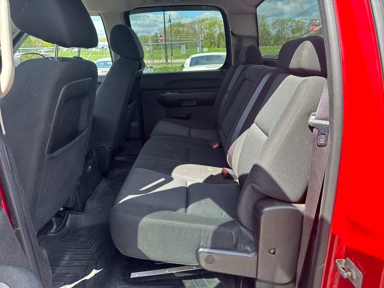 Chevrolet Silverado 1500 4WD Crew Cab 143.5" LT 2013