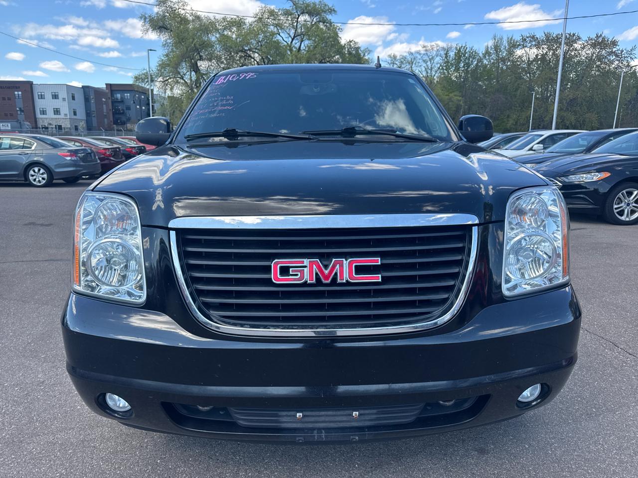 GMC Yukon XL 2WD 4dr SLT 2014