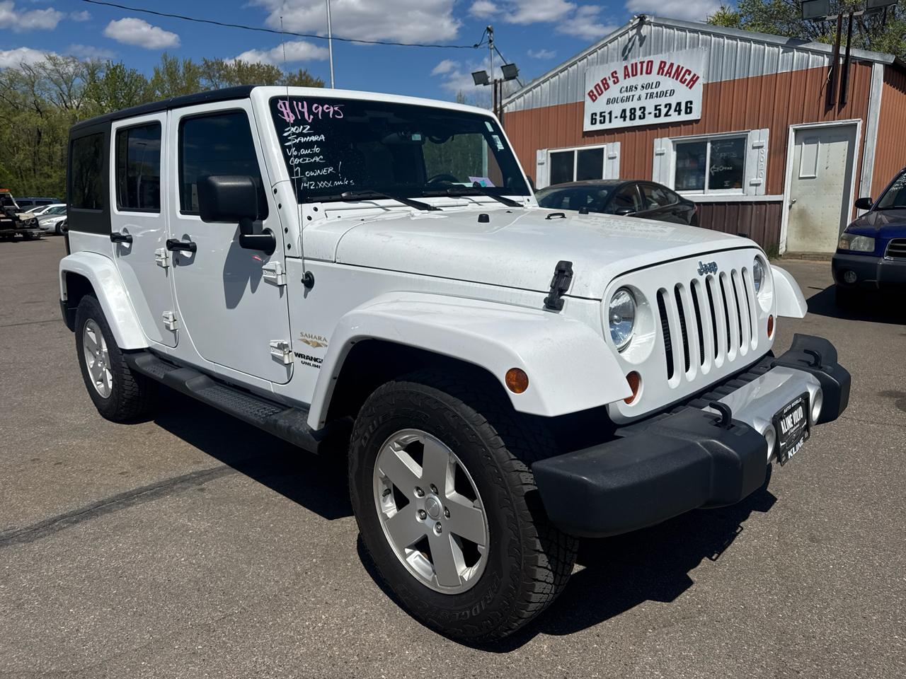 Jeep Wrangler Unlimited 4WD 4dr Sahara 2012