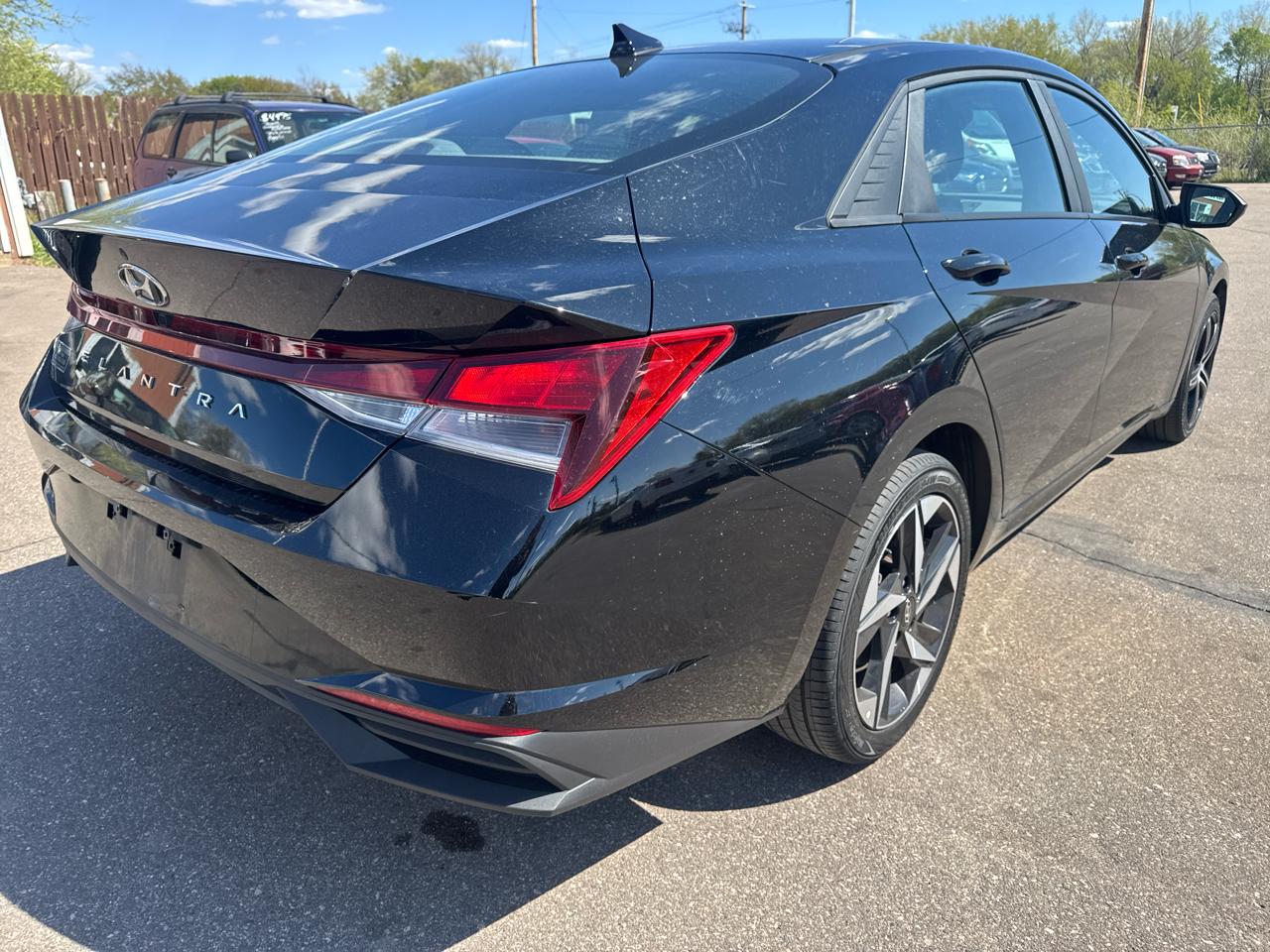 Hyundai Elantra SEL IVT 2023