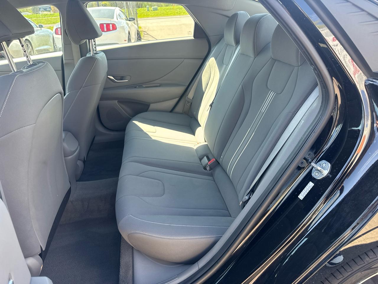 Hyundai Elantra SEL IVT 2023