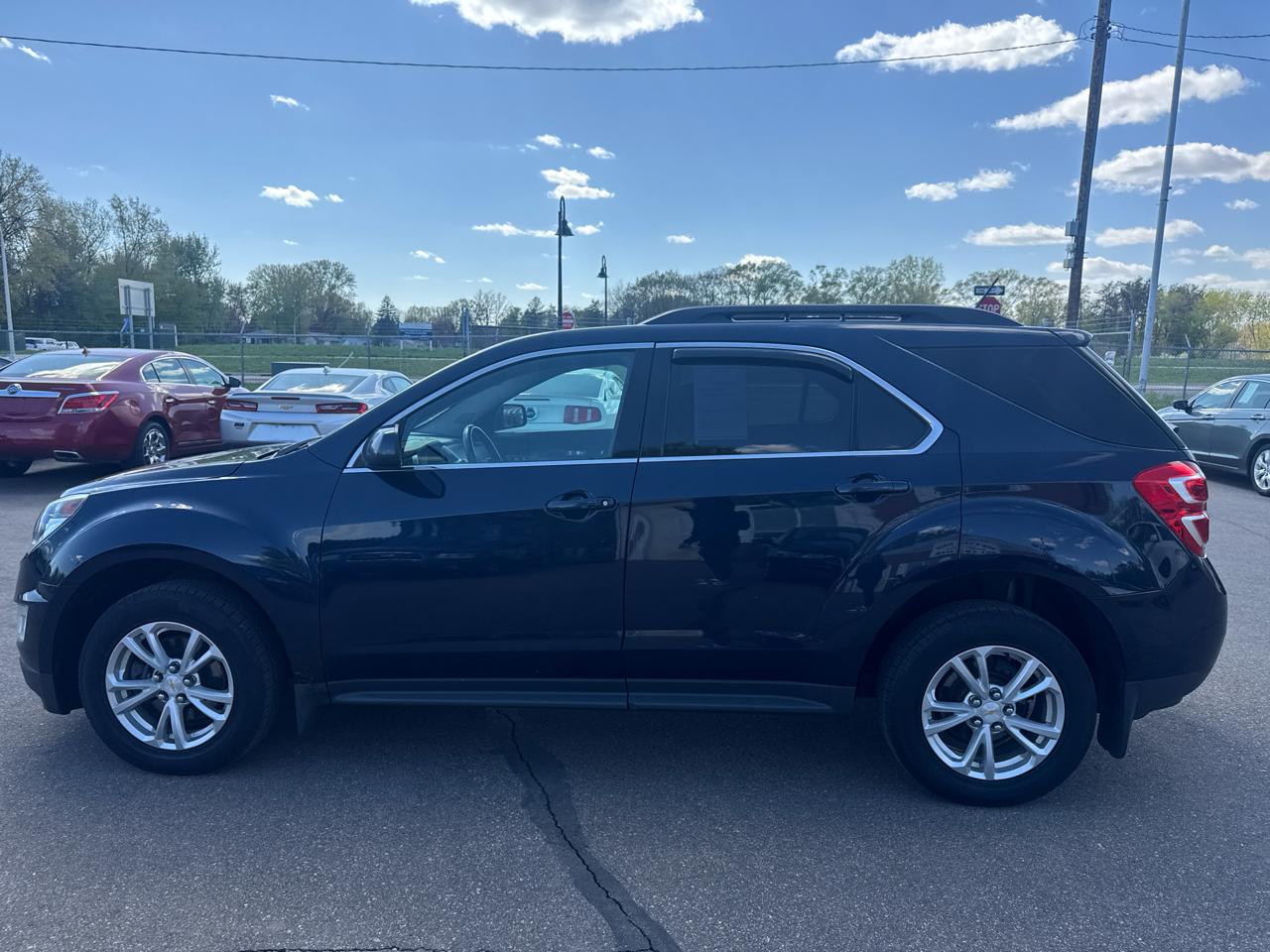 Chevrolet Equinox AWD 4dr LT w/1LT 2017