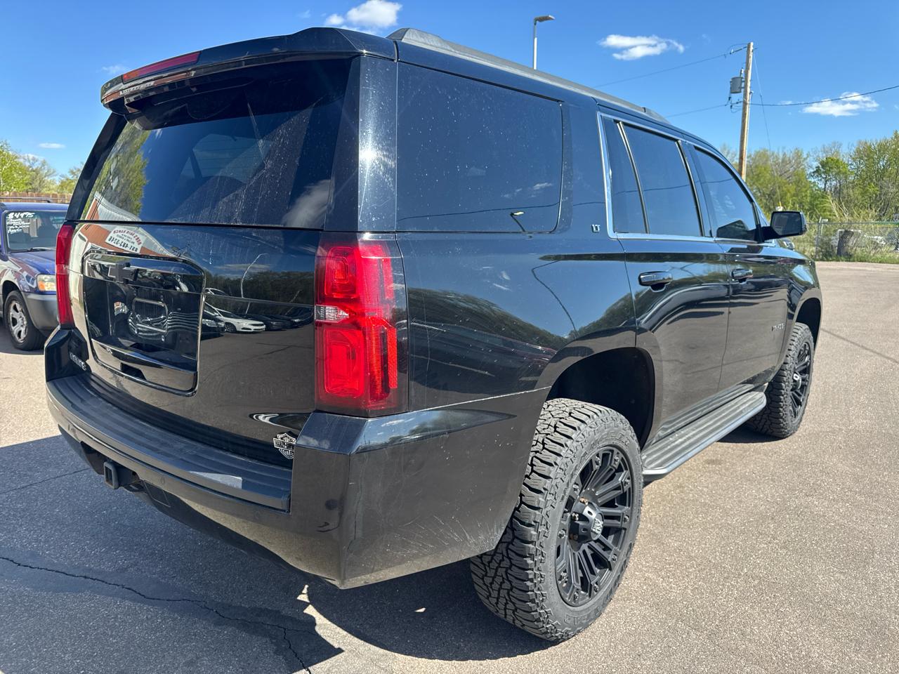 Chevrolet Tahoe 4WD 4dr LT 2015
