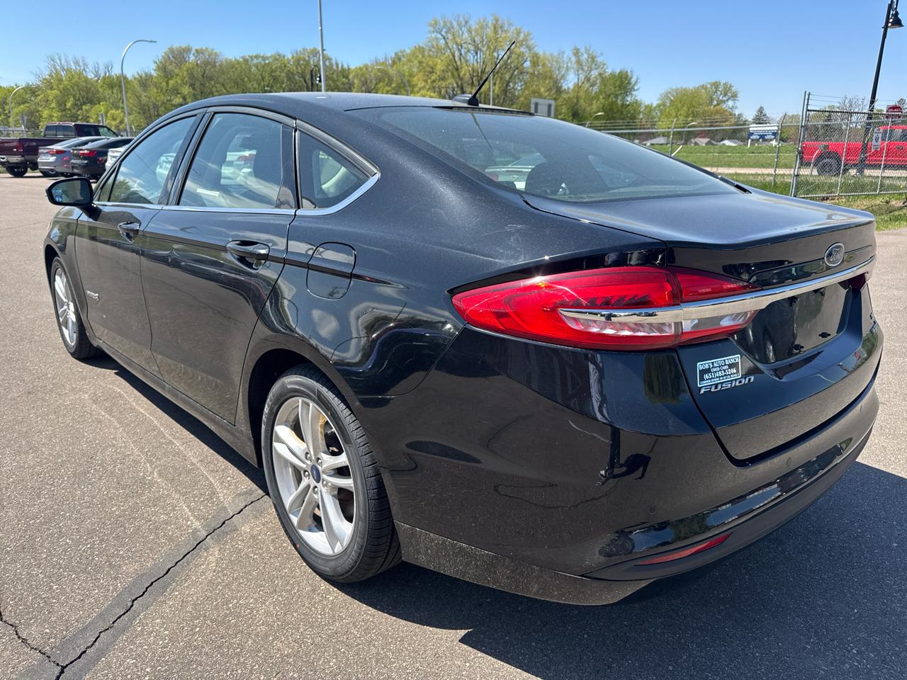 Ford Fusion Hybrid SE FWD 2018