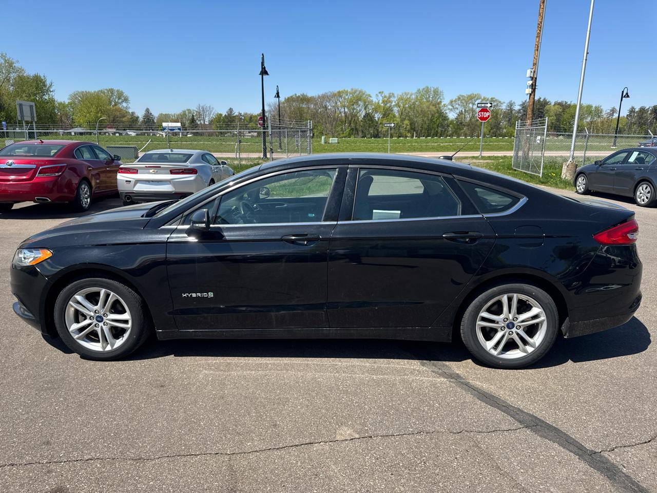 Ford Fusion Hybrid SE FWD 2018