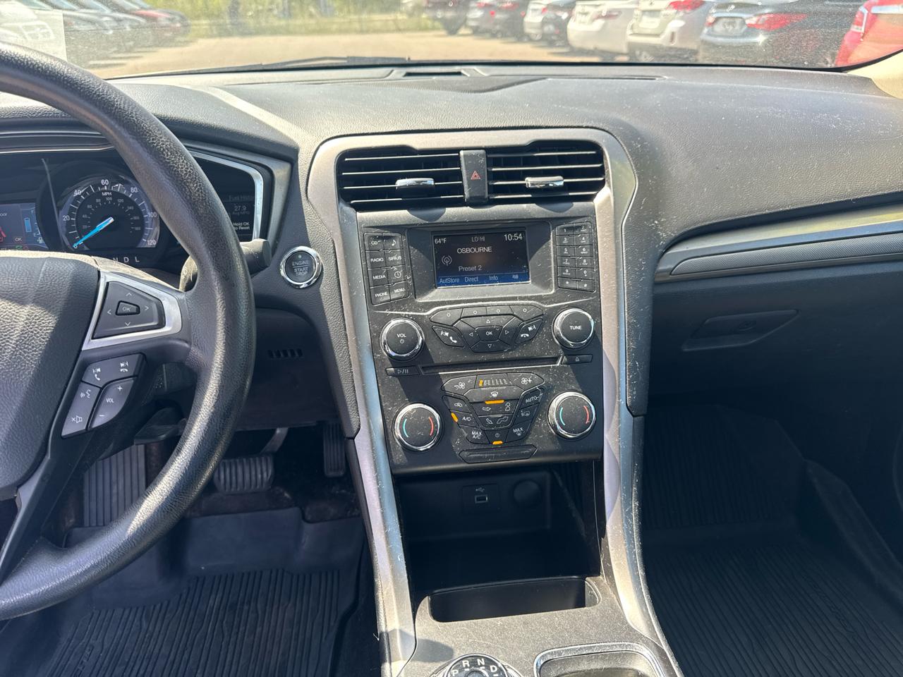 Ford Fusion Hybrid SE FWD 2018