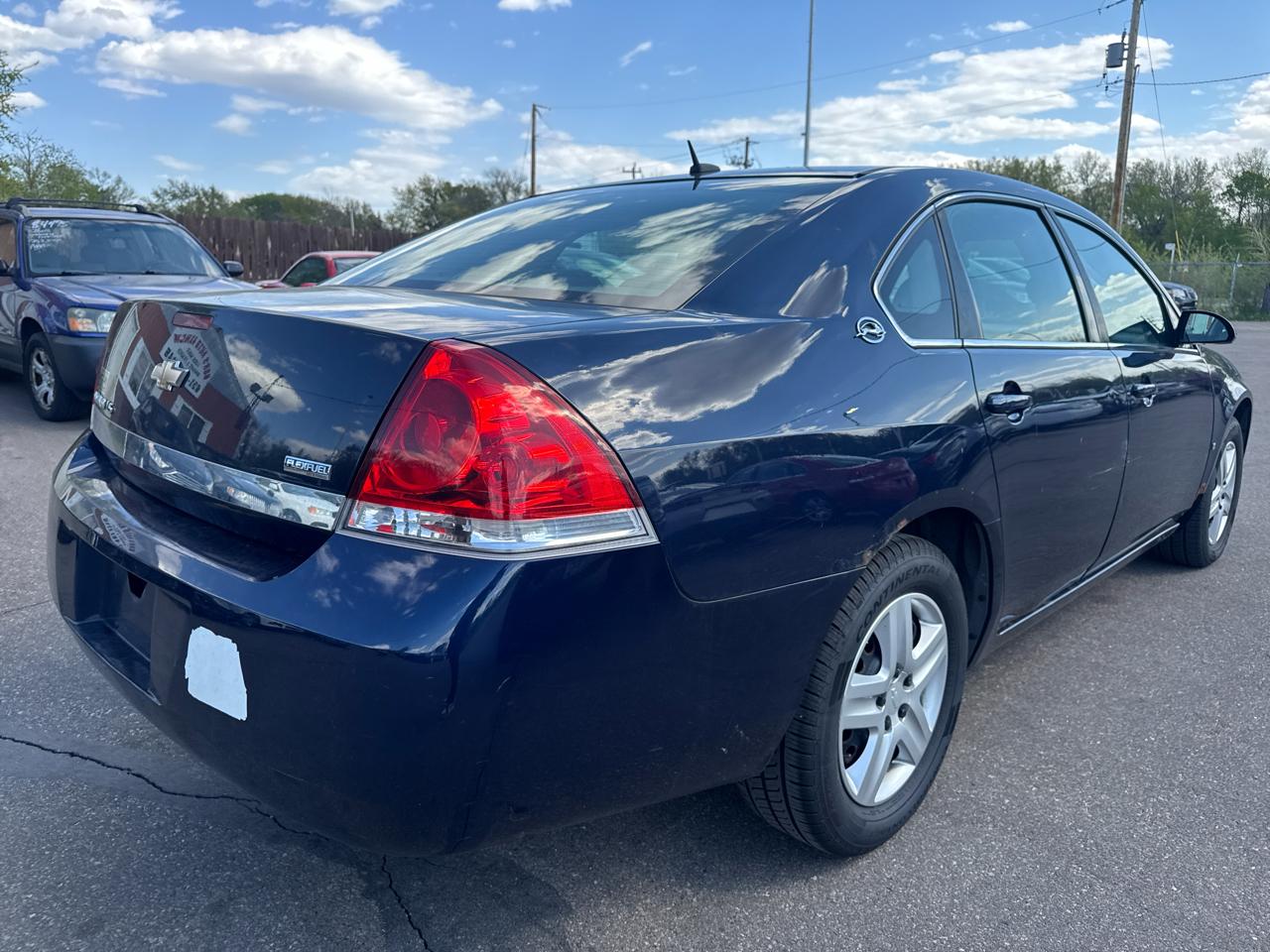 Chevrolet Impala 4dr Sdn LS 2008