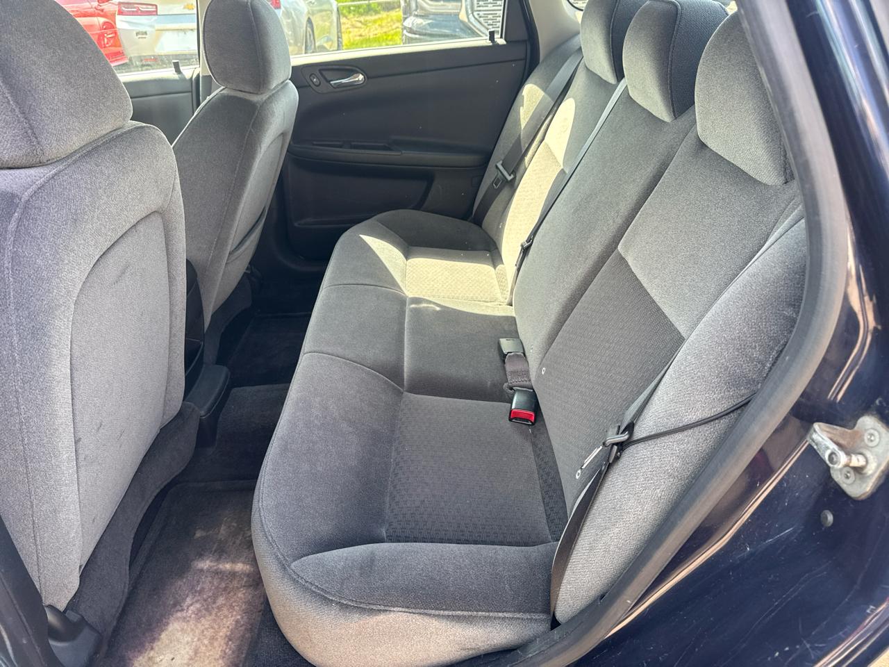 Chevrolet Impala 4dr Sdn LS 2008