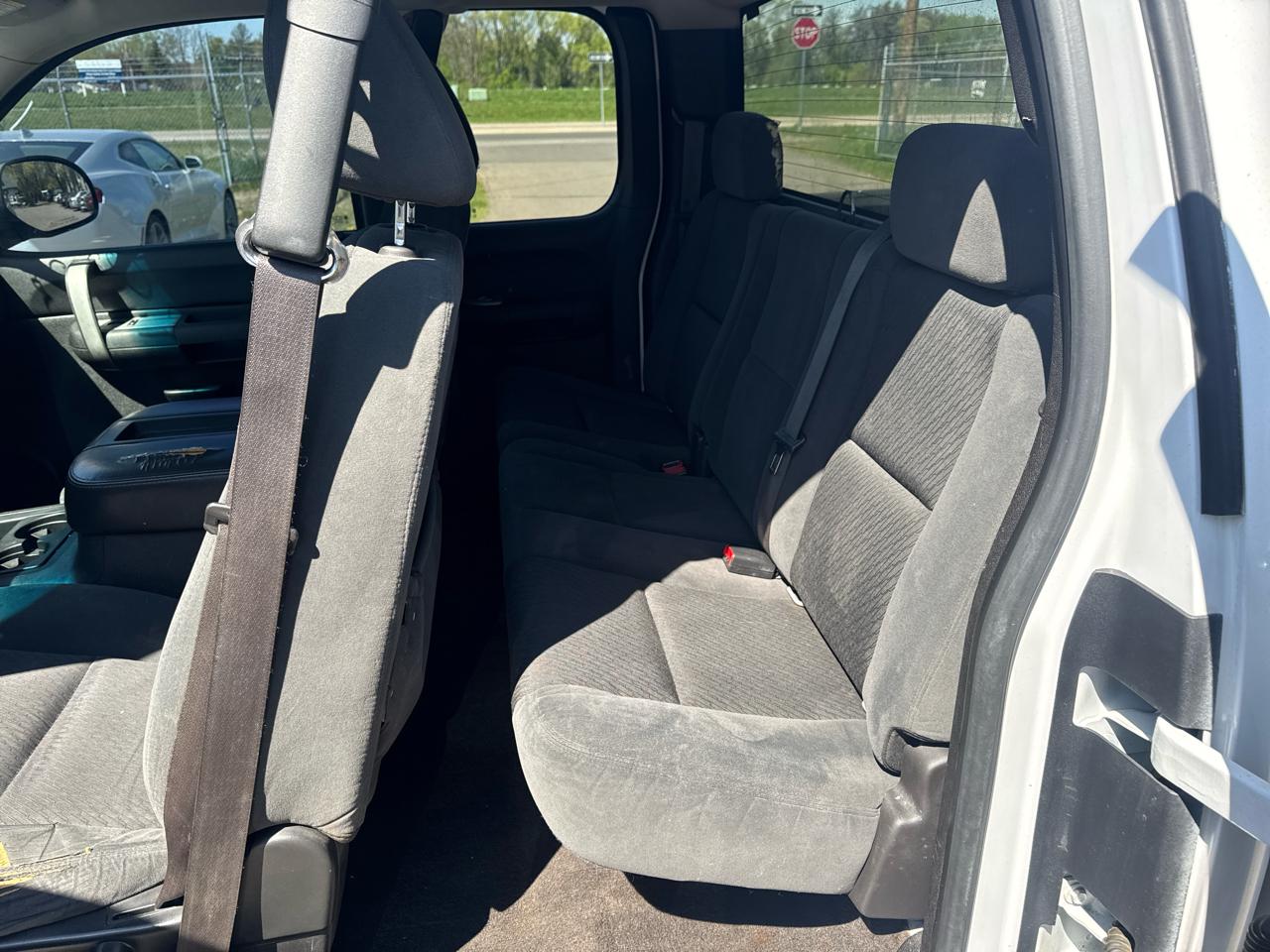 GMC Sierra 1500 4WD Ext Cab 143.5" SLE2 2008