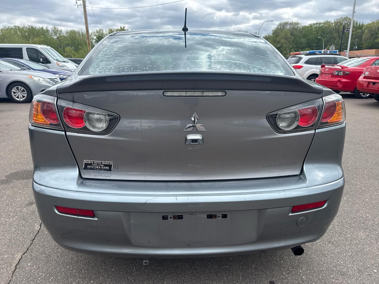 Mitsubishi Lancer ES 2.0 FWD CVT 2017