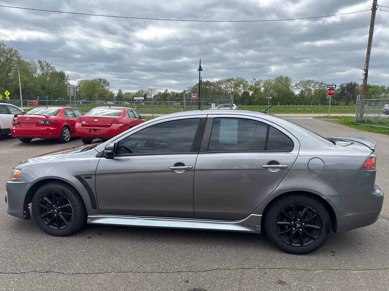 Mitsubishi Lancer ES 2.0 FWD CVT 2017