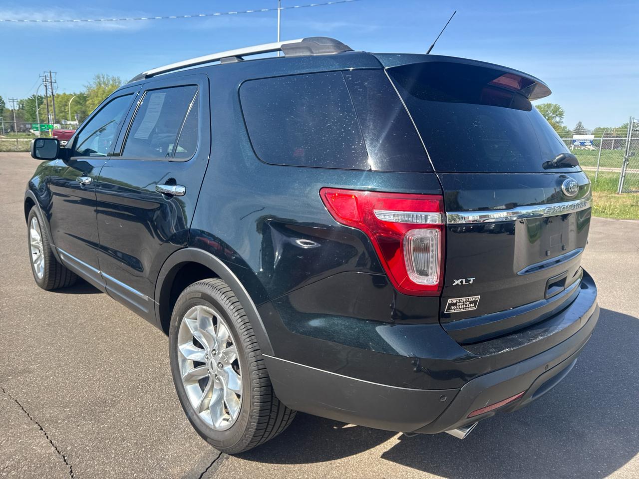 Ford Explorer FWD 4dr XLT 2015