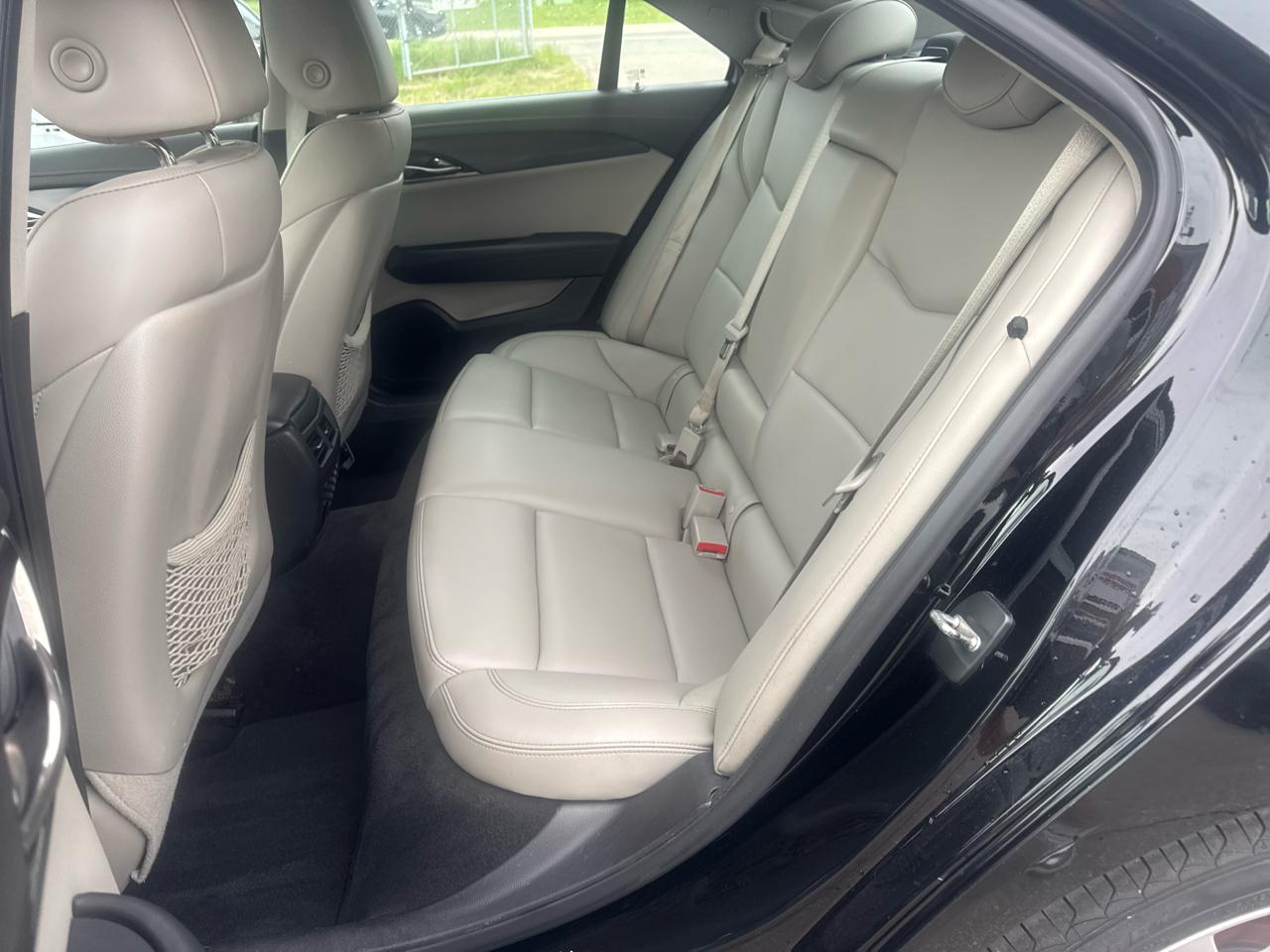 Cadillac ATS Sedan 4dr Sdn 2.0L AWD 2017