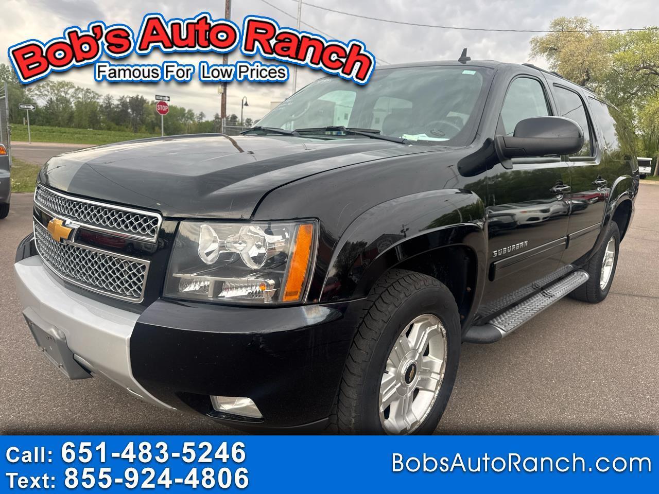 Chevrolet Suburban 4WD 4dr 1500 LT 2013