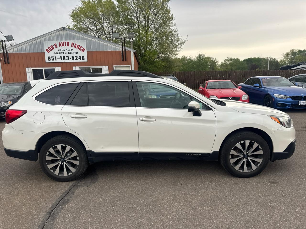 Subaru Outback 4dr Wgn 2.5i Limited 2015