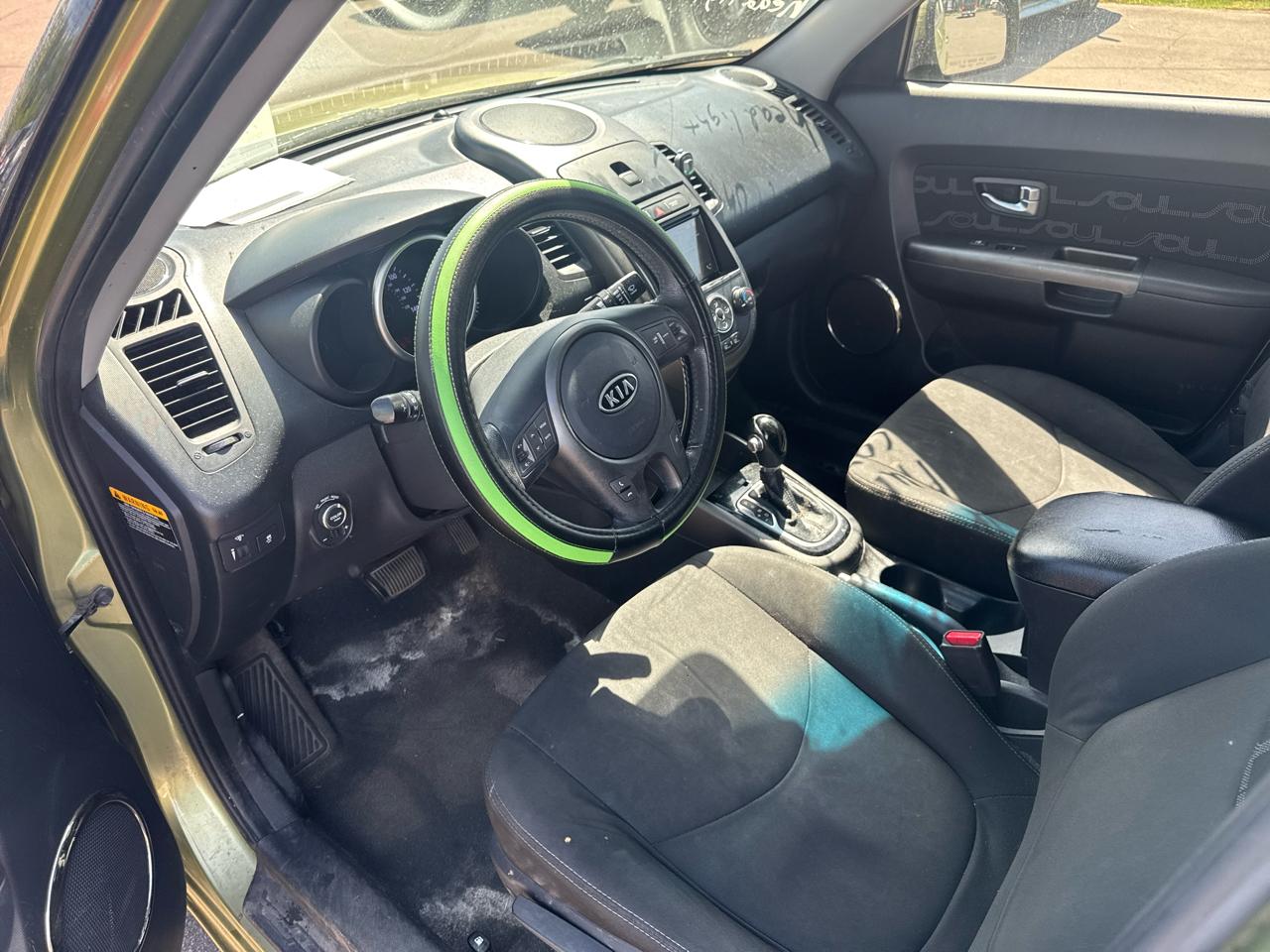 Kia Soul 5dr Wgn Auto + 2012