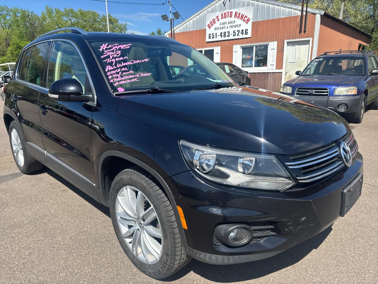 Volkswagen Tiguan 4WD 4dr Auto SE w/Sunroof & Nav 2013