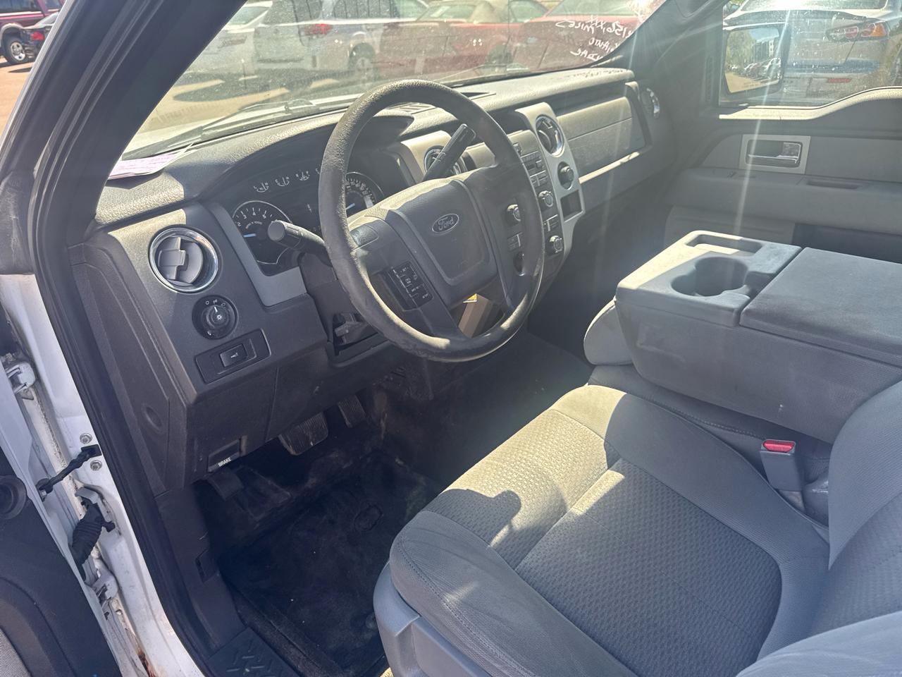 Ford F-150 2WD SuperCab 145" XLT 2011