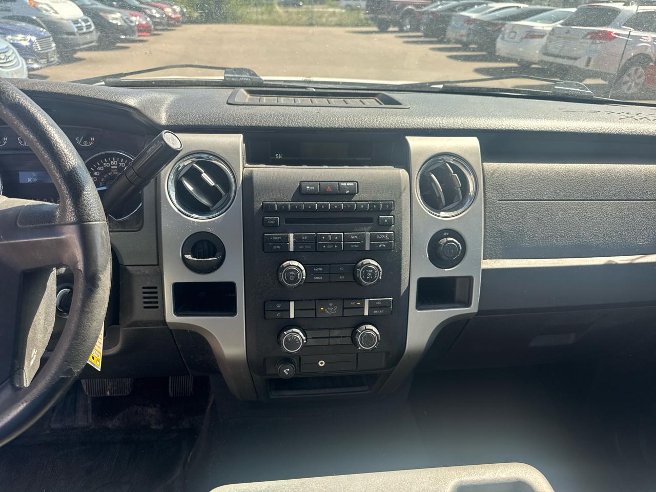 Ford F-150 2WD SuperCab 145" XLT 2011