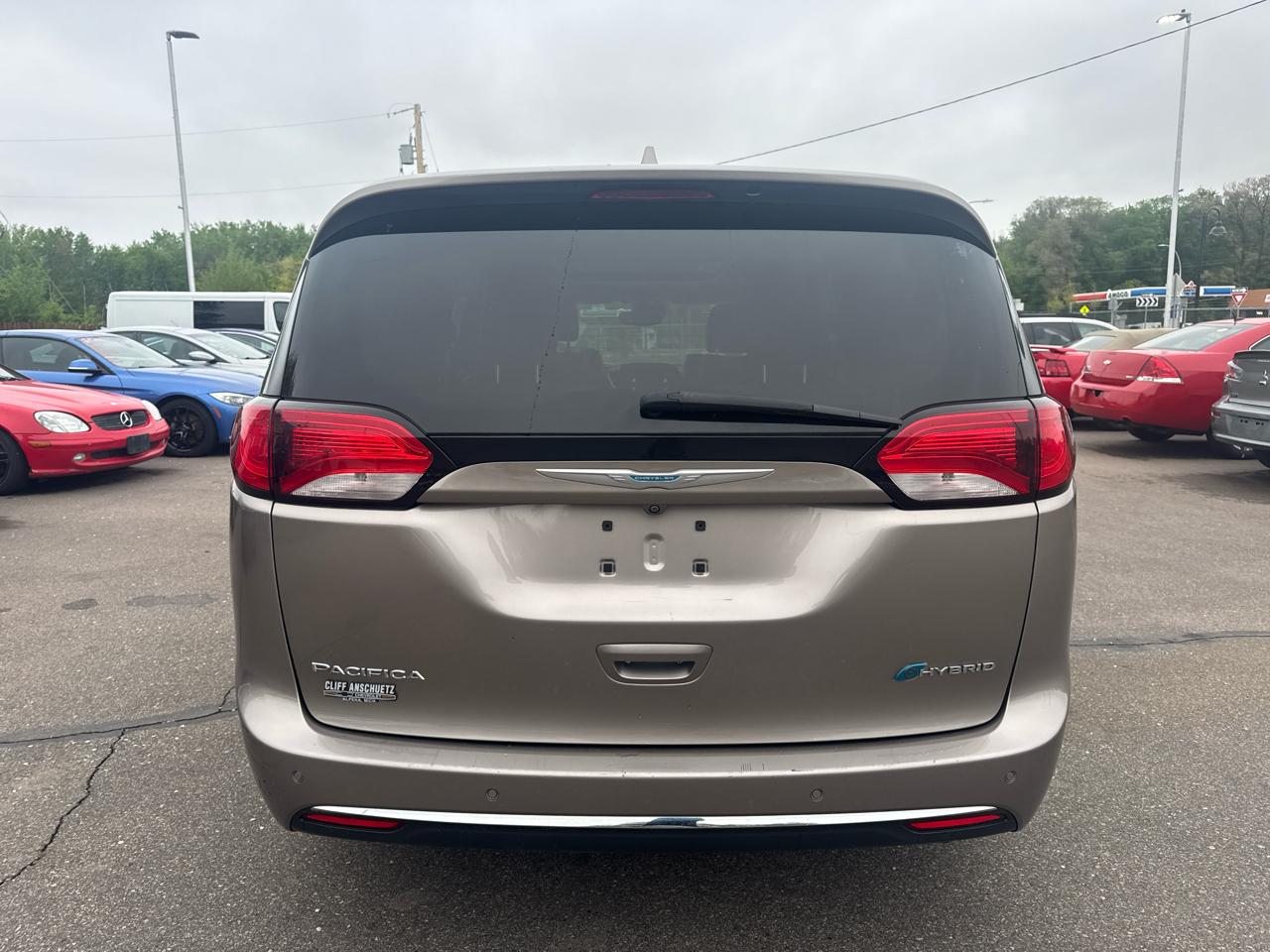 Chrysler Pacifica Hybrid Limited FWD 2018