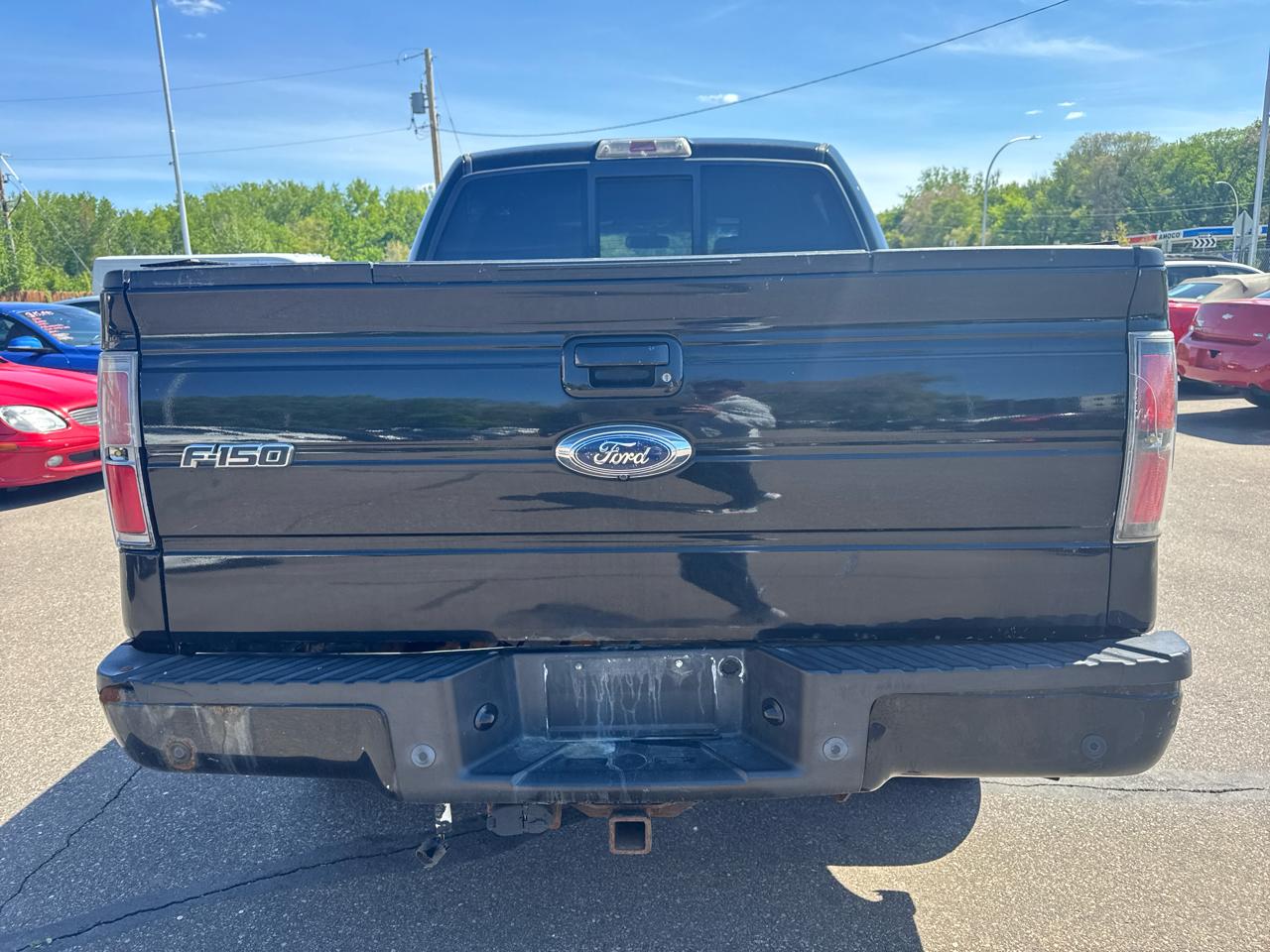 Ford F-150 4WD SuperCrew 145" Platinum 2011